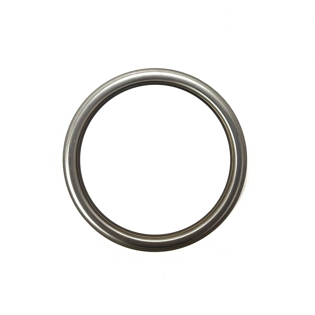F020621 | REAR OIL SEAL | Replace 3909410 | 136026