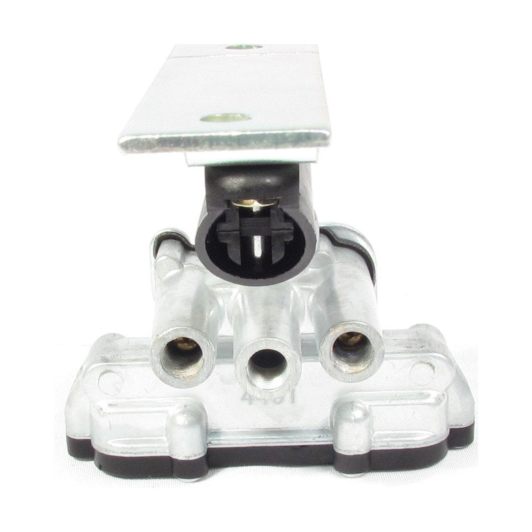 F204401 | LEVELING VALVE | Replace 90054007 | LCV-3644